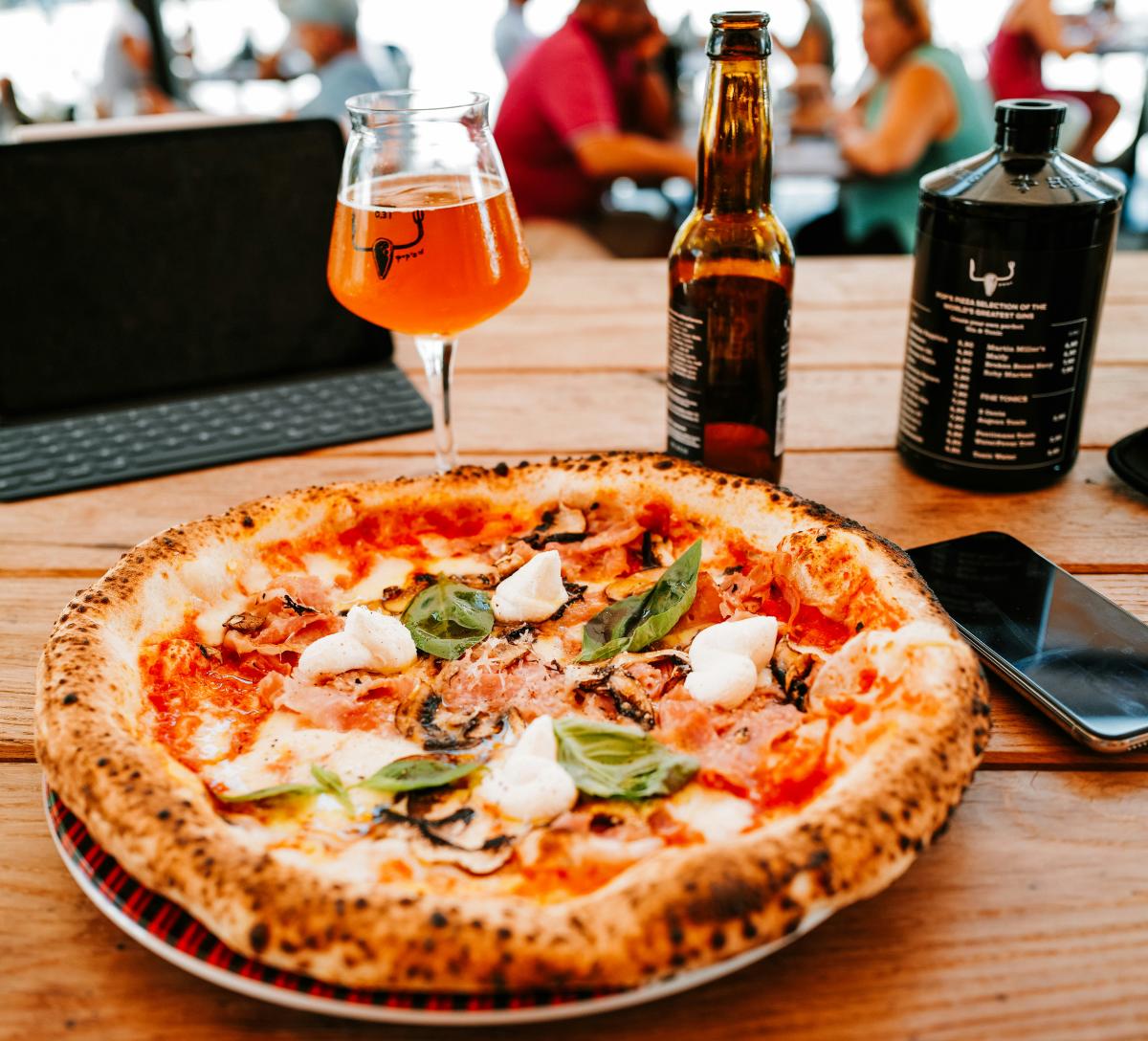 Discover a world of flavors: Bellevue's pizza scene awaits.